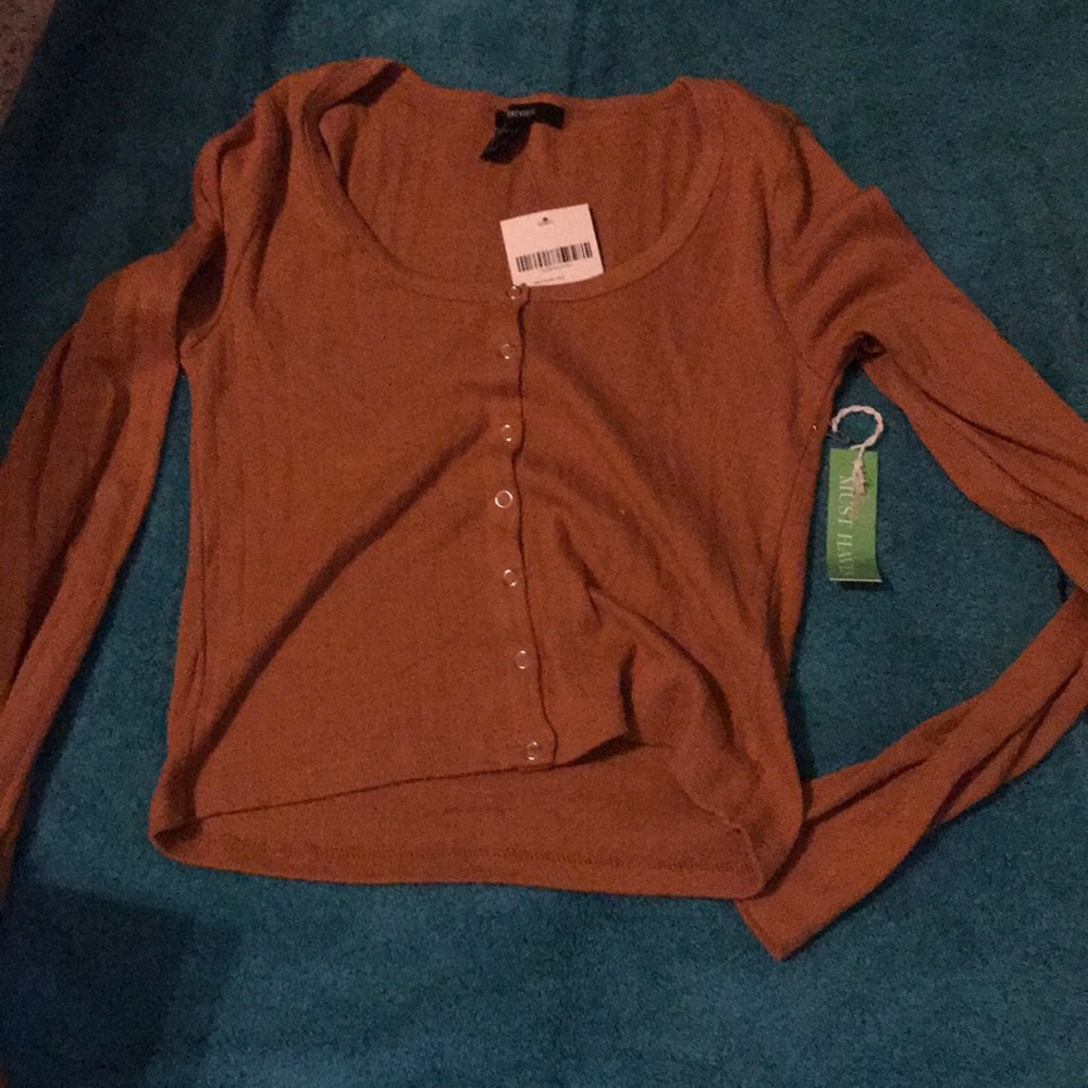 Brand new button down top